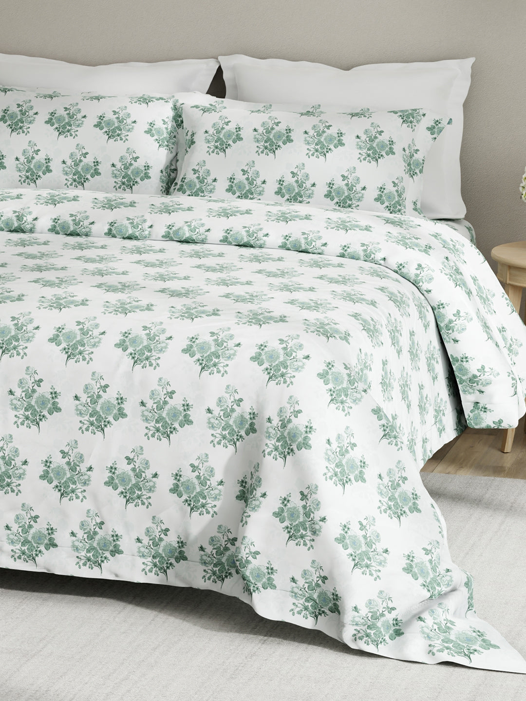 Embrace 100% Cotton 152 TC Green Floral King Bedsheet with 2 Pillow Covers