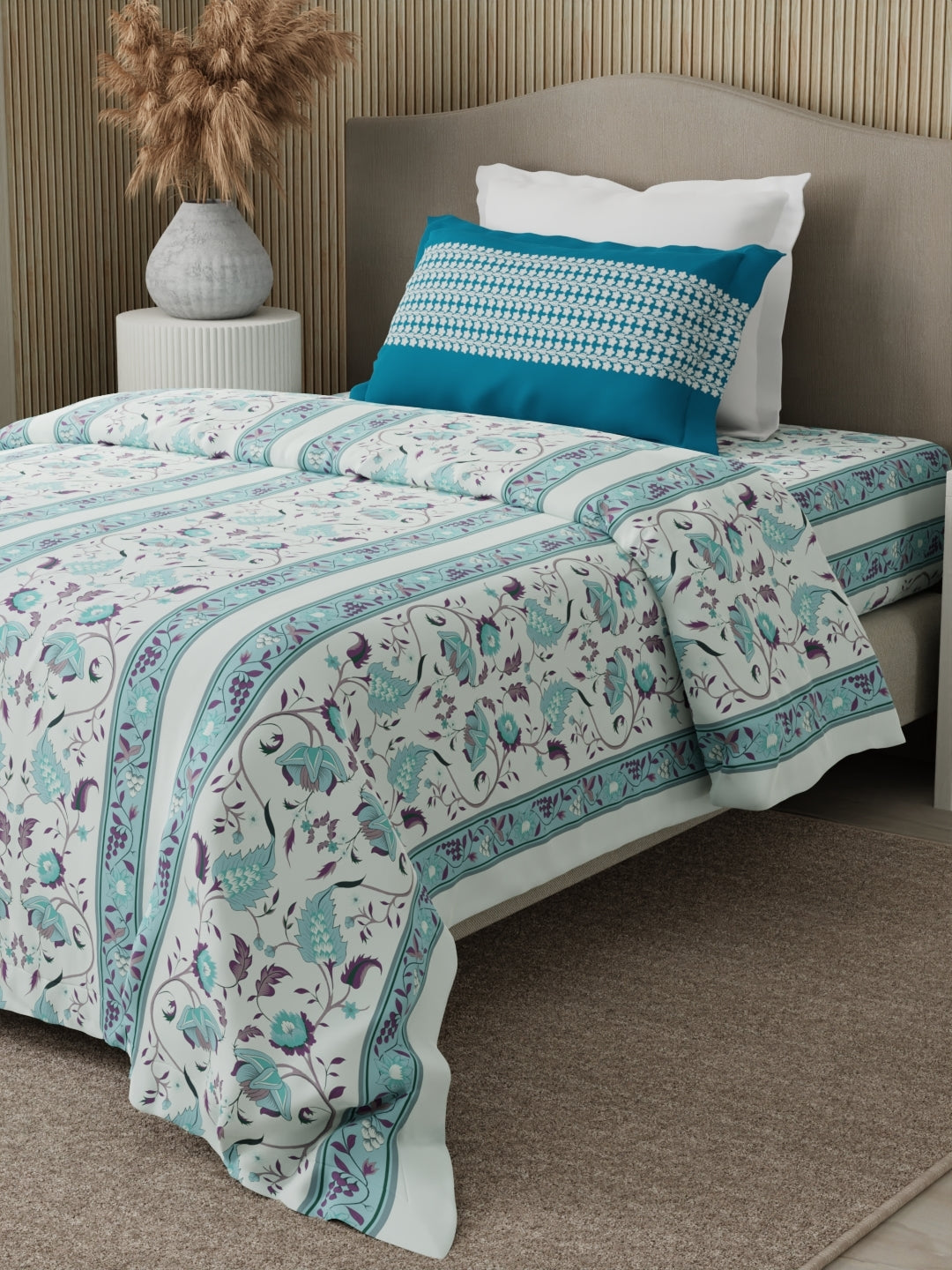 Valatia 100% Cotton 200 TC Karigari Printed Single Bedsheet with 1 Pillow Cover - Blue & White