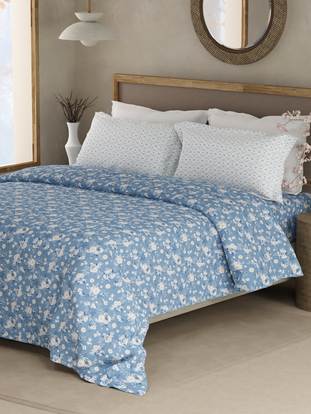 Valatia 100% Cotton 200 TC Blue Floral King Bedsheet with 2 Pillow Covers
