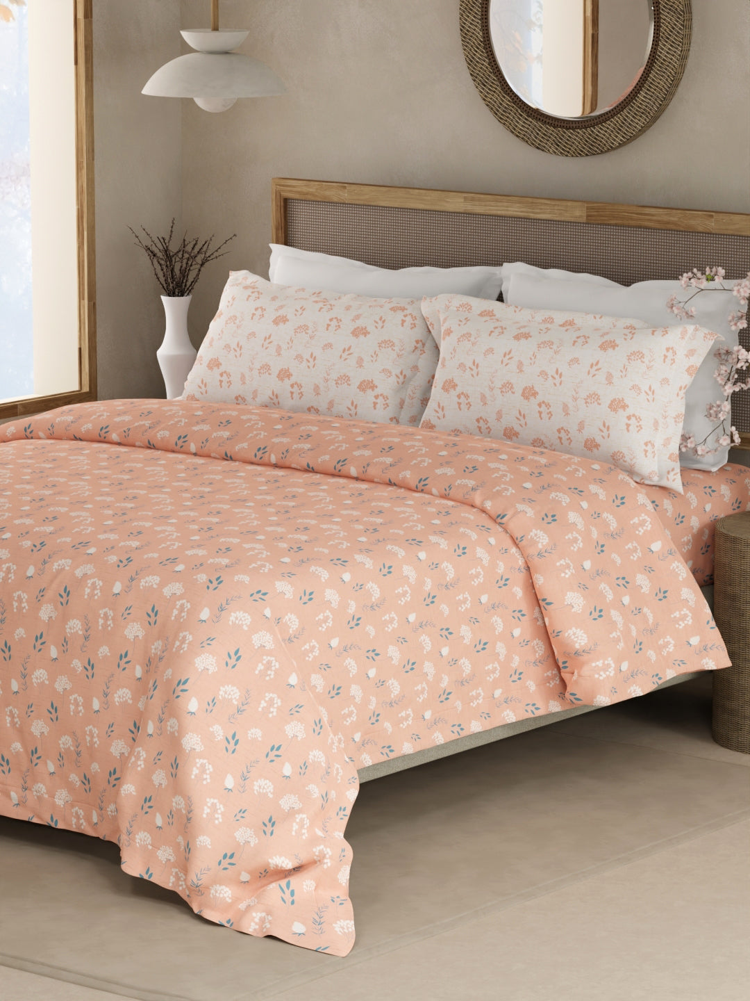 Valatia 100% Cotton 200 TC Peach Floral King Bedsheet with 2 Pillow Covers