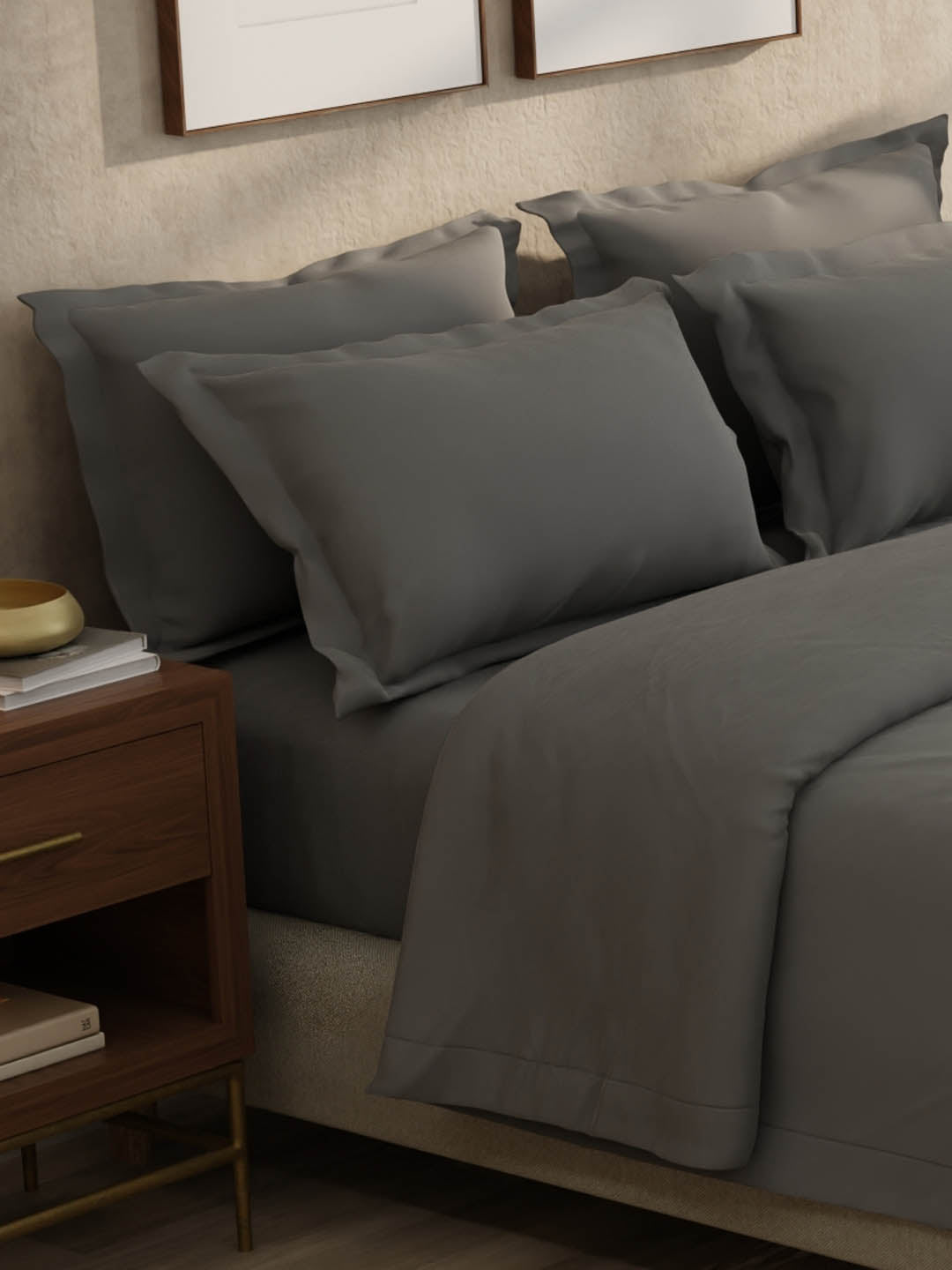 100% Cotton 300 TC, King Size Dyed Bedsheet with 1 Duvet Cover and 4 Pillow Covers, Emblem Collection - Pewter