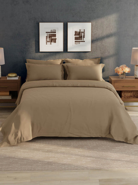 100% Cotton 300 TC, King Size Dyed Bedsheet with 1 Duvet Cover and 4 Pillow Covers, Emblem Collection - Caribou