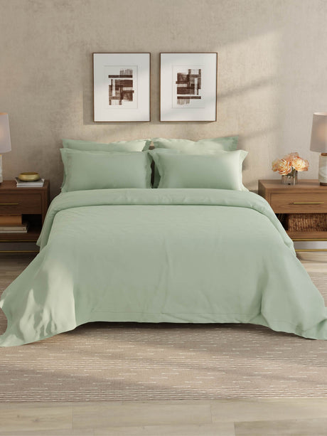 100% Cotton 300 TC, King Size Dyed Bedsheet with 1 Duvet Cover and 4 Pillow Covers, Emblem Collection - Mercury