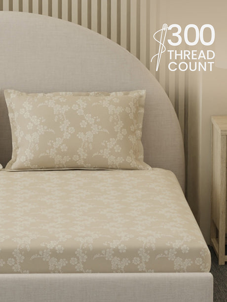 100% Cotton 300 TC, Printed King Bedsheet Set, Cottage Garden