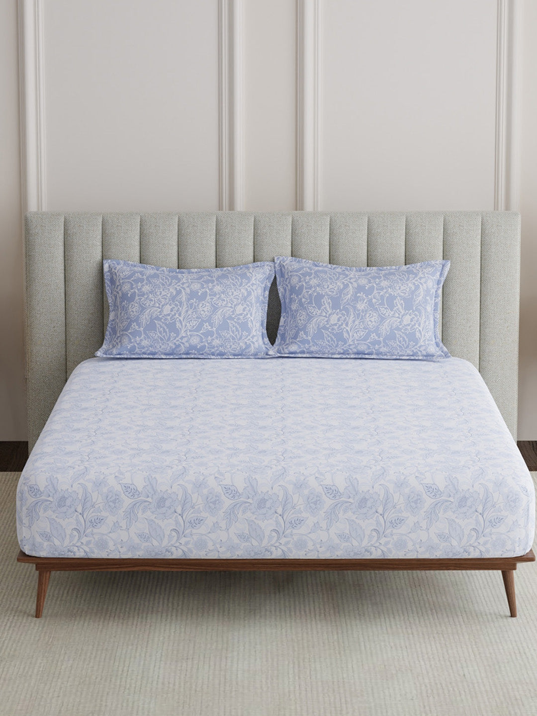 King Fitted Sheet Set, 100% Cotton 152 TC, Blue & White Floral, Embrace