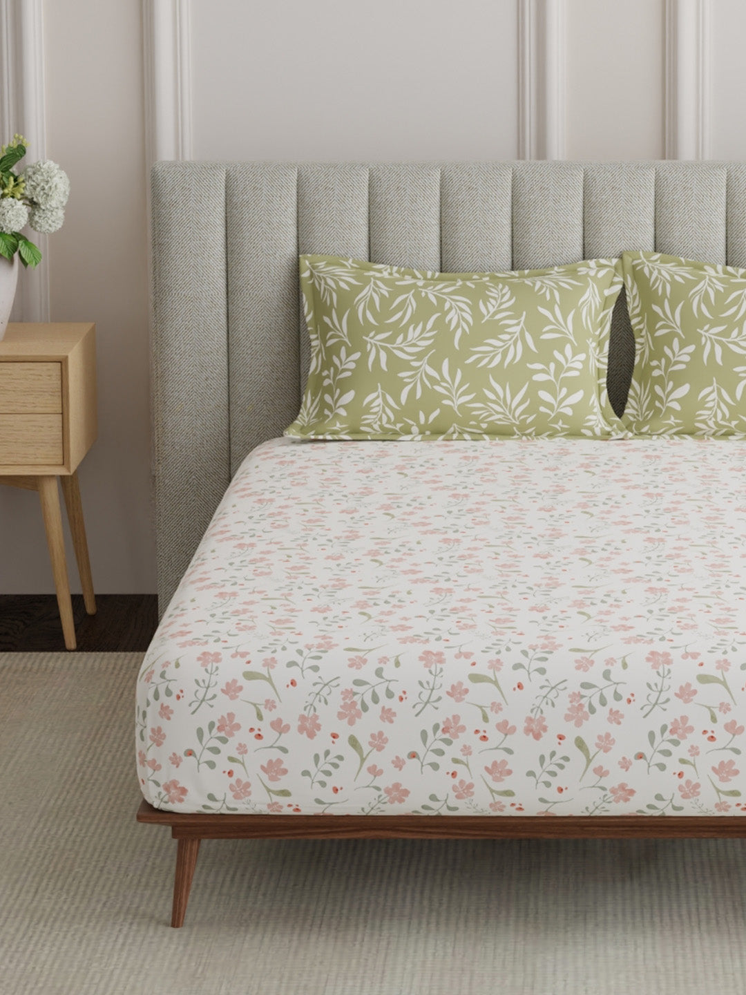 King Fitted Sheet Set, 100% Cotton 152 TC, Green & Pink Floral, Embrace