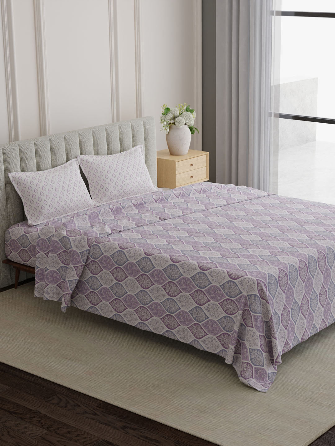 100% Cotton 152 TC, Printed King Bedsheet Set, Embrace