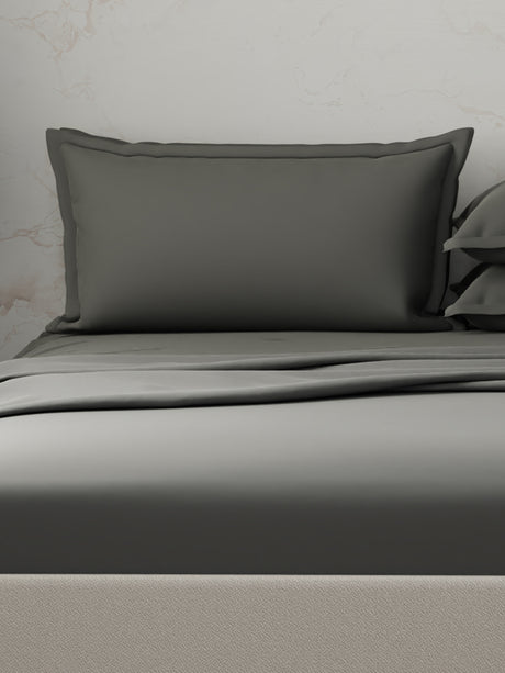 Emblem 100% Cotton 300 TC Grey Solid King Dyed Bedsheet with 4 Pillow Covers