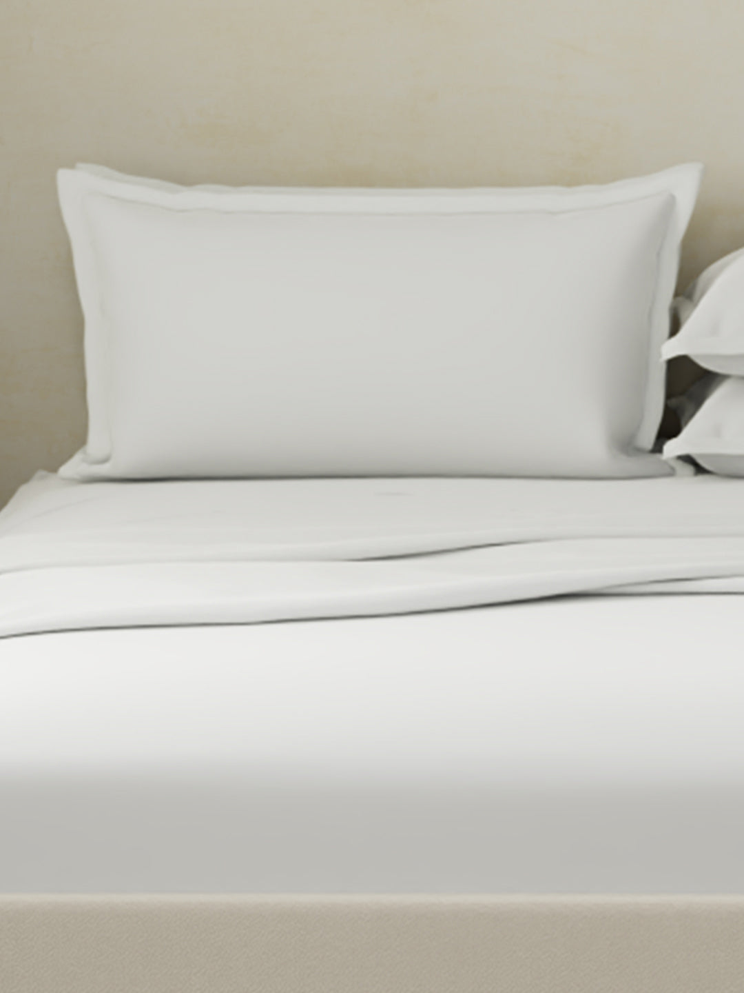 Cotton Charm 400 TC 100% Cotton White King Size Dyed Bedsheet with 4 Pillow Covers