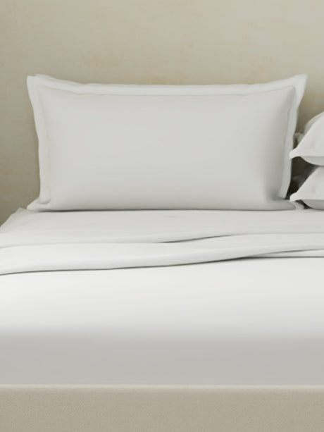 Cotton Charm 400 TC 100% Cotton White King Size Dyed Bedsheet with 4 Pillow Covers