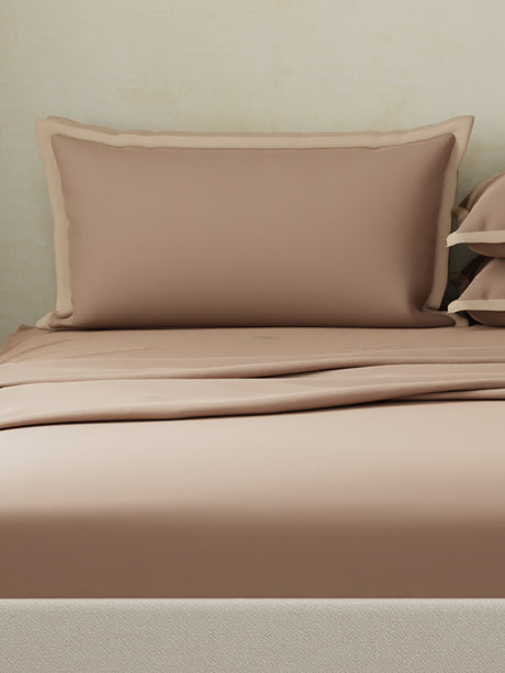 Cotton Charm 400 TC 100% Cotton Brown King Size Dyed Bedsheet with 4 Pillow Covers
