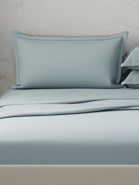 Emblem 100% Cotton 300 TC Blue Solid King Dyed Bedsheet with 4 Pillow Covers