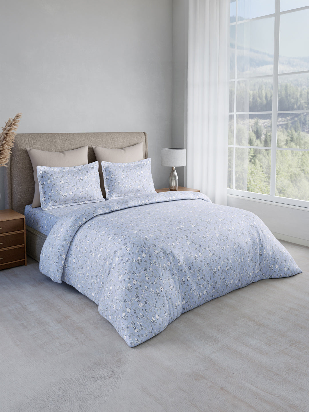 Reversible Double Comforter 100% Cotton 300 TC — Light Purple Floral Design | For Mild Winter, All Season Cottage Garden Collection, Cozy Winter Bedding