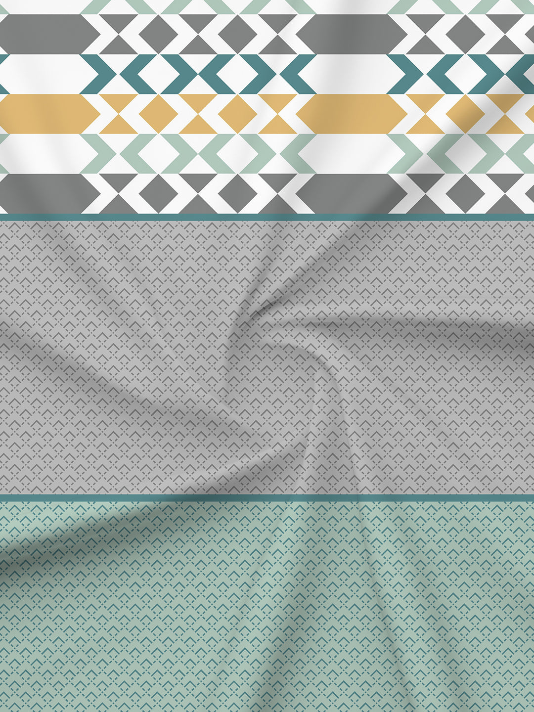 100% Cotton 200 TC, Multicolor Geometric Print, King Fitted Sheet with 2 Pillow Covers, Valatia Collection
