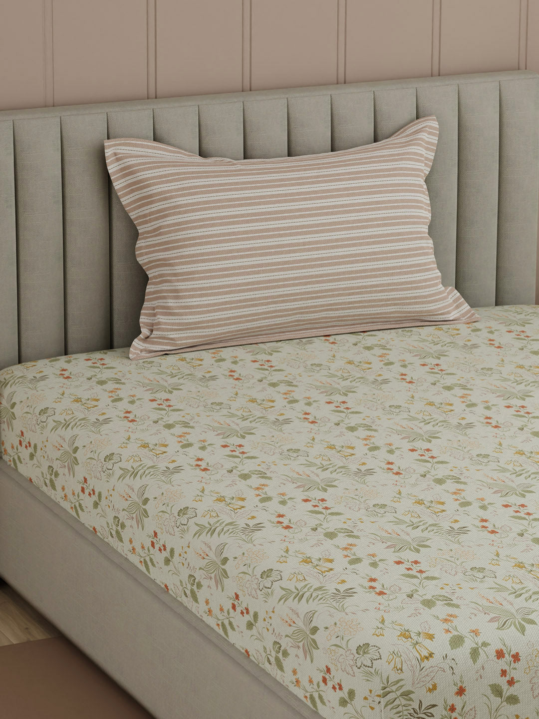 100% Cotton, 200 TC Printed Single Bedsheet Set, Valatia