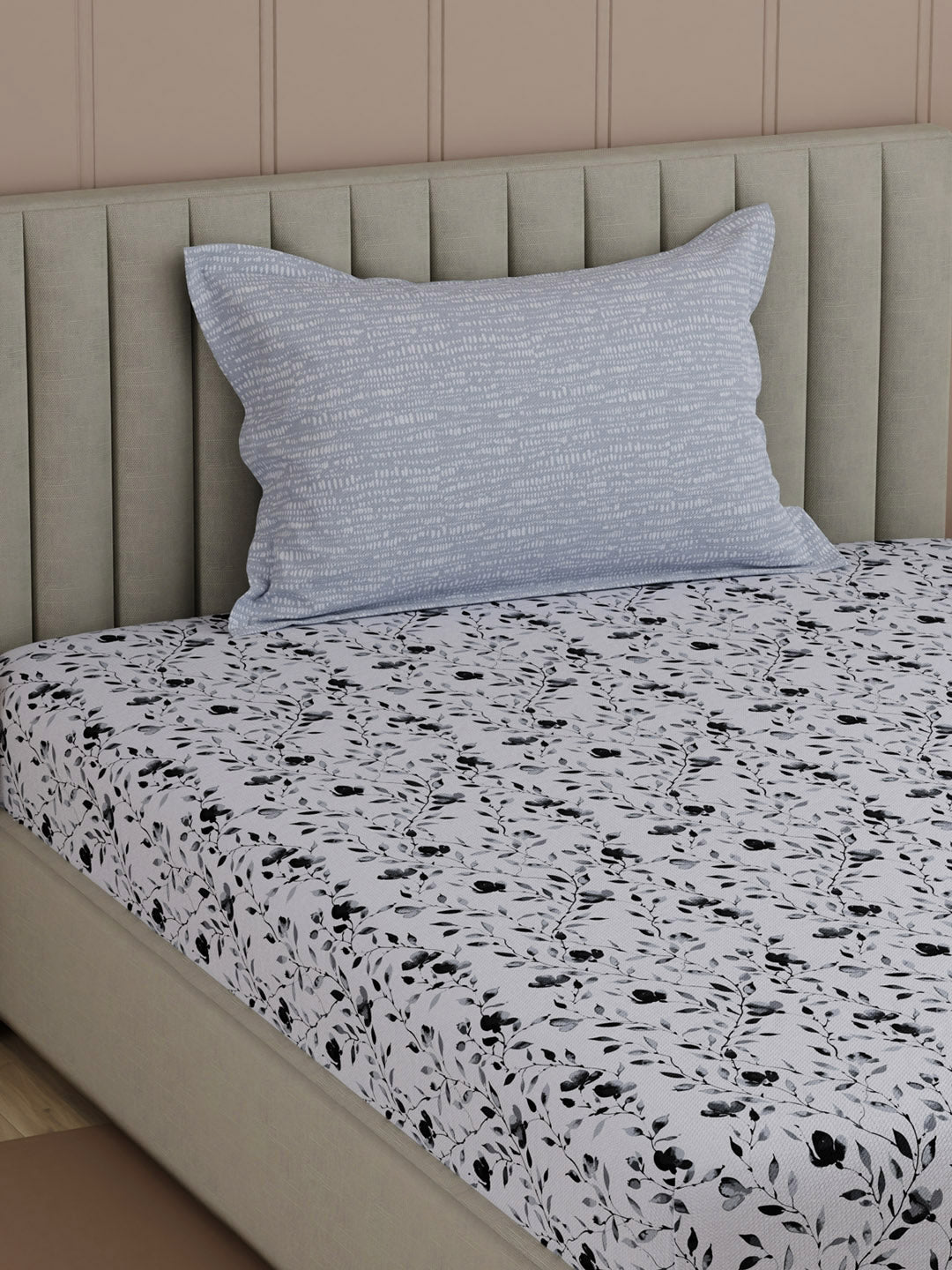 100% Cotton, 200 TC Printed Single Bedsheet Set, Valatia