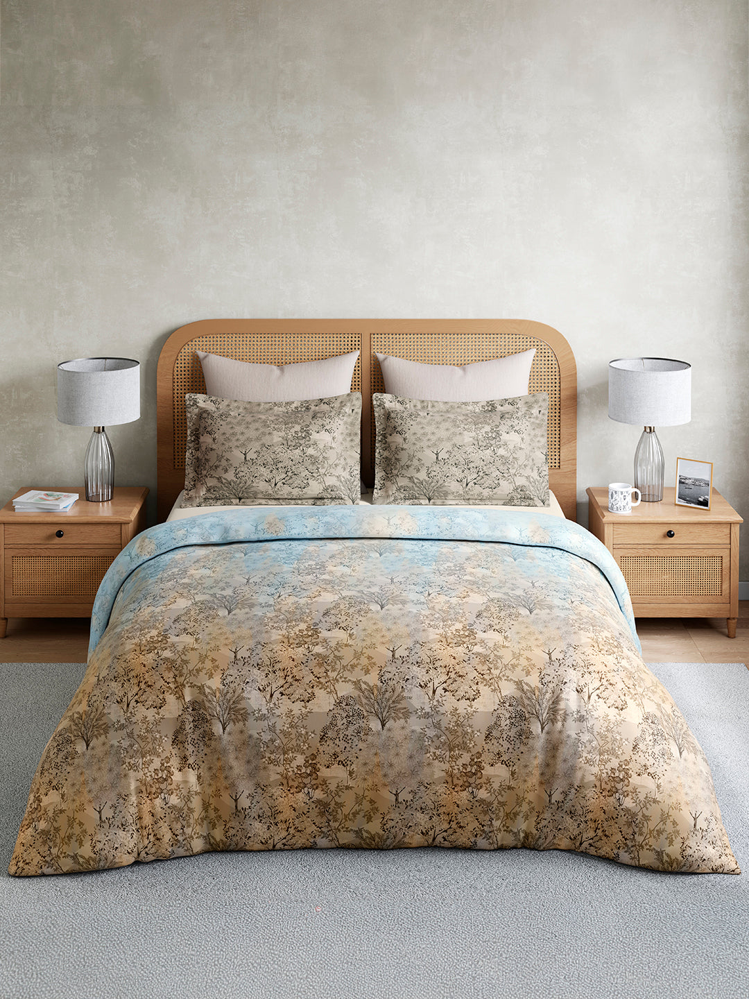 Vivara 100% Cotton King Bedsheet with 2 Pillow Covers | Blue & Grey Floral Digitally Printed Bedsheet Set