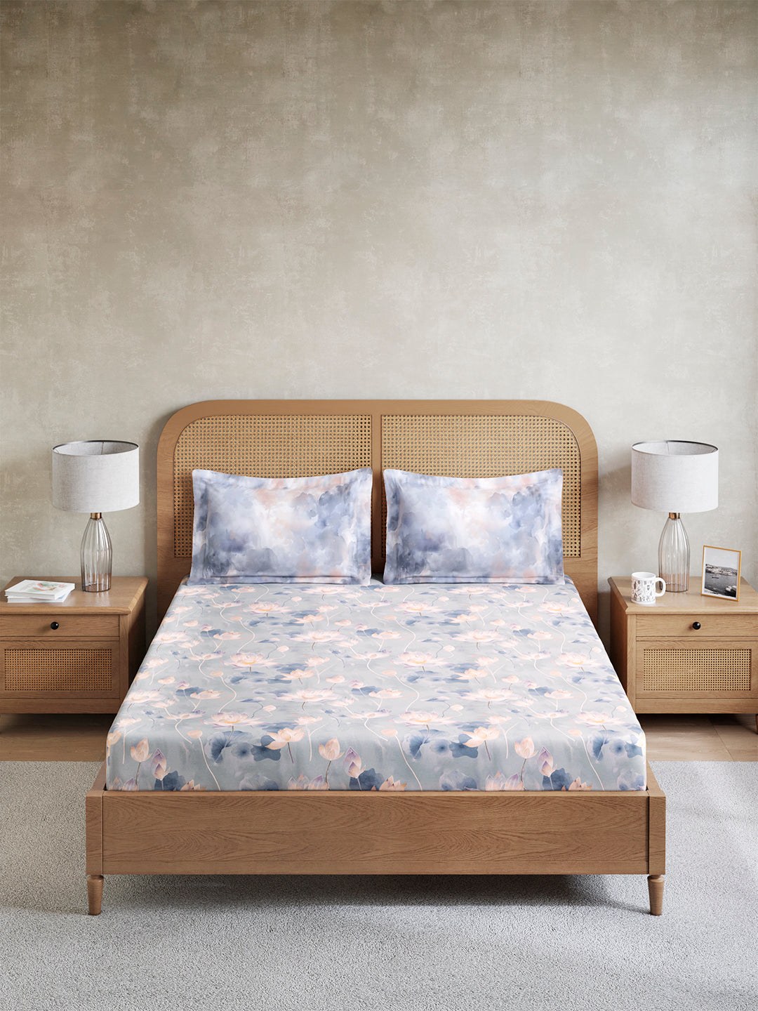 Vivara 100% Cotton King Bedsheet with 2 Pillow Covers | Purple Floral Digitally Printed Bedsheet Set