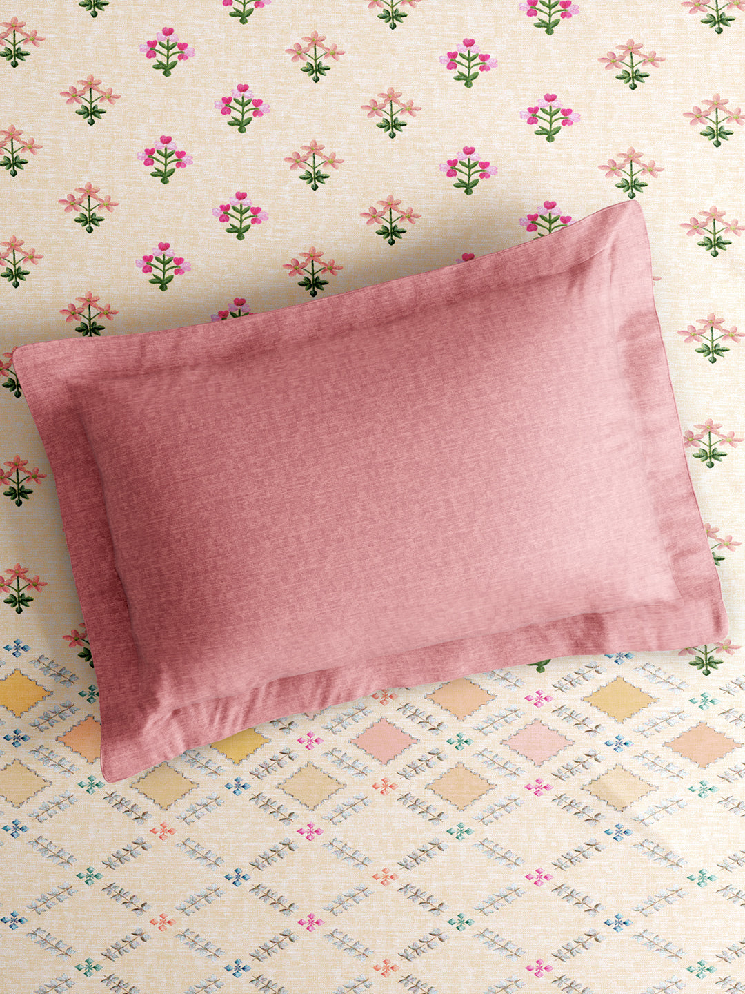 Vivara 100% Cotton King Bedsheet with 2 Pillow Covers | Peach & Pink Floral Digitally Printed Bedsheet Set