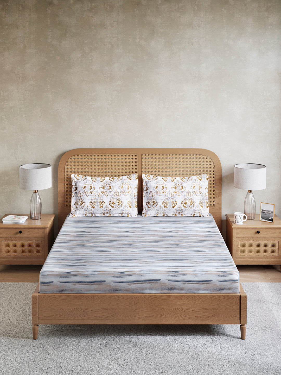 Vivara 100% Cotton King Bedsheet with 2 Pillow Covers | Grey Abstract Digitally Printed Bedsheet Set