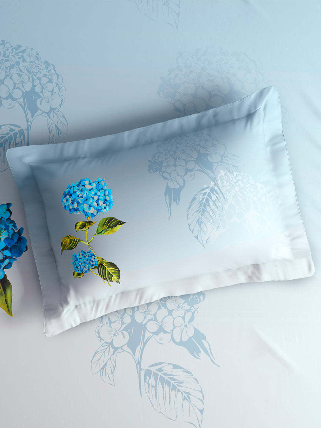 Vivara 100% Cotton King Bedsheet with 2 Pillow Covers | Blue Floral Digitally Printed Bedsheet Set