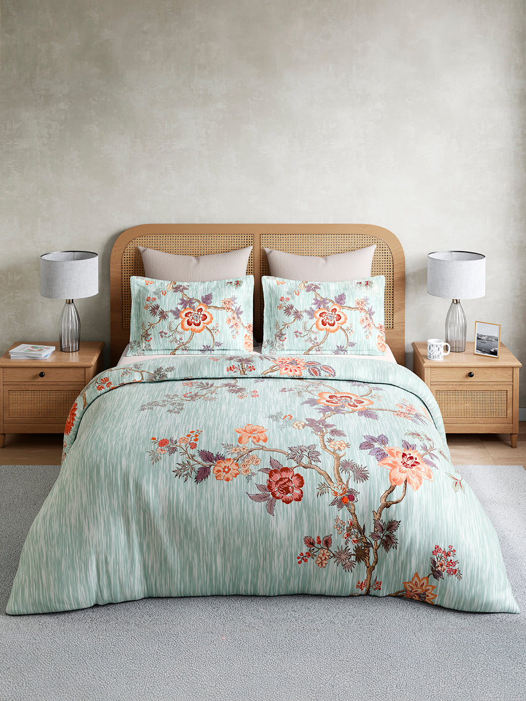 Vivara 100% Cotton King Bedsheet with 2 Pillow Covers | Blue Floral Digitally Printed Bedsheet Set