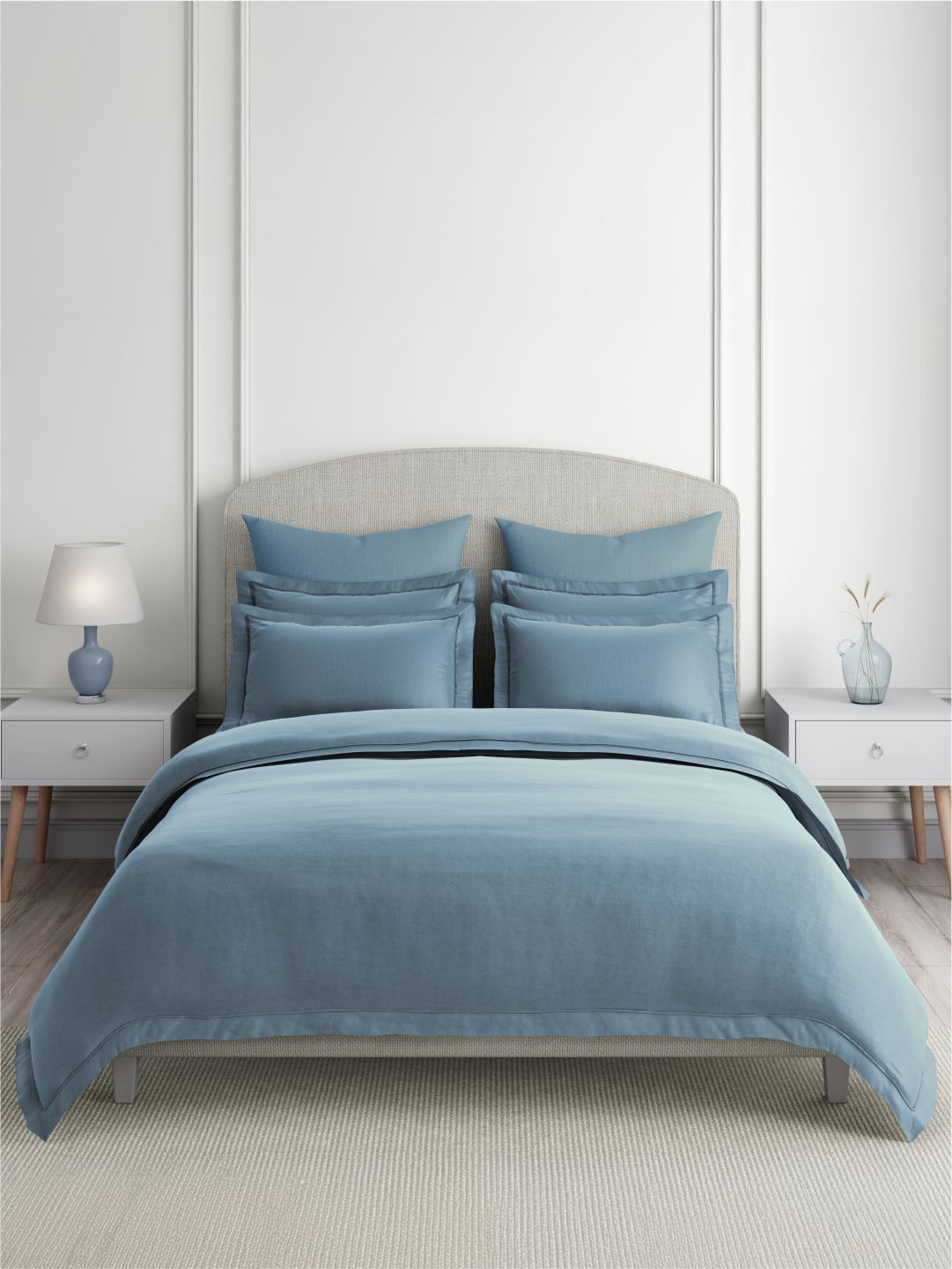 Emblem 100% Cotton 300 TC King Bedsheet with 4 Pillow Covers | Blue Dyed Solid Bedsheet Set
