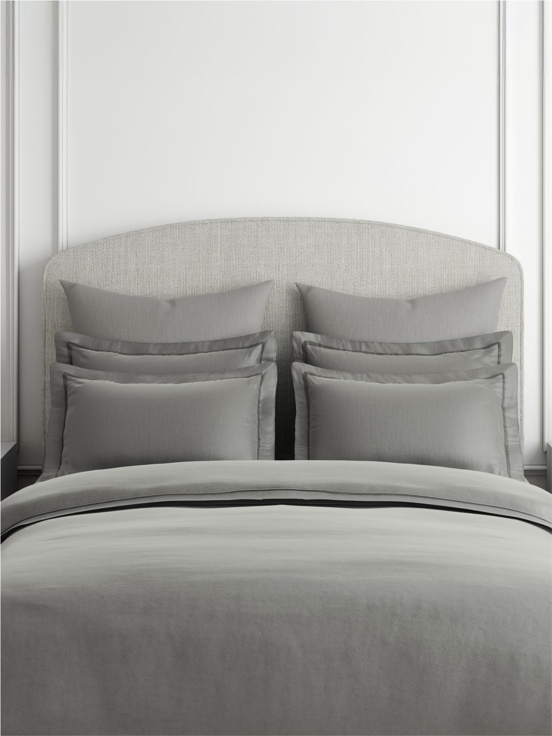 Emblem 100% Cotton 300 TC King Bedsheet with 4 Pillow Covers | Dark Grey Dyed Solid Bedsheet Set